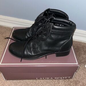 Laura Scott Women's Black Lace Up Boots